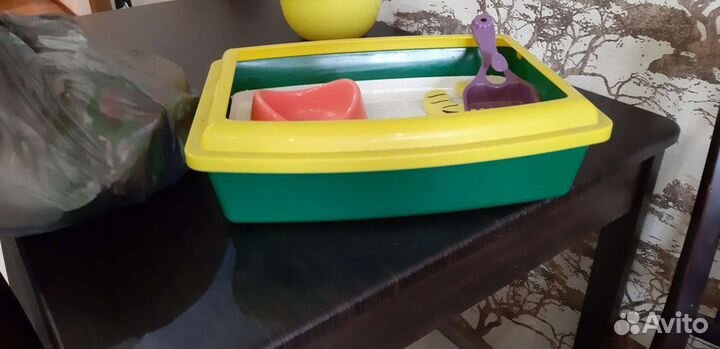 Кошачий лоток