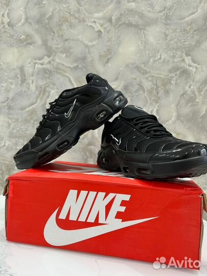 Кроссовки nike