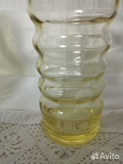 Ваза для цветов.Жёлтое стекло СССР
