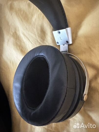 Наушники динамические полноразмерные