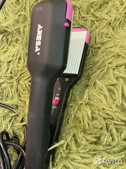 Шипцы для моделирования прически и плойка