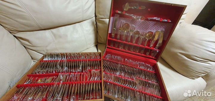 Набор столовых приборов 144 предмета (на 12 персон