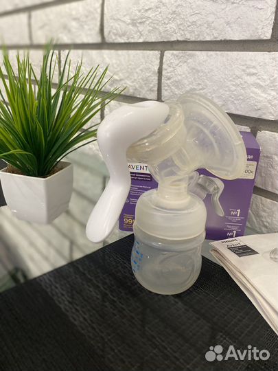 Молокоотсос avent ручной