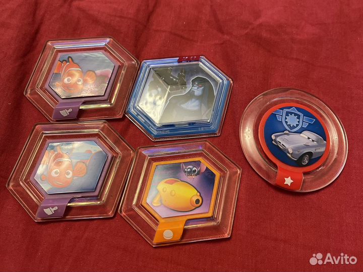 Disney Infinity 2.0, коллекция фигурок и жетонов