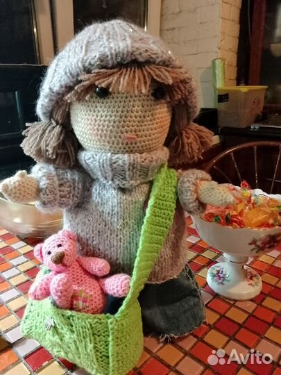 Кукла с мишкой