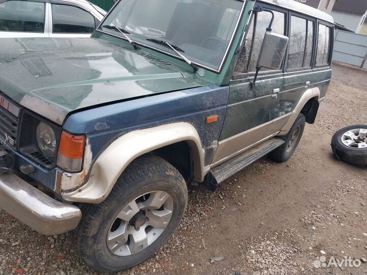 Mitsubishi Pajero 1 в разборе