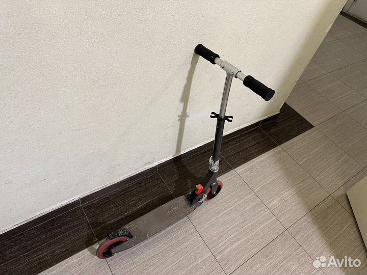 Самокат Reaction erepl001AH