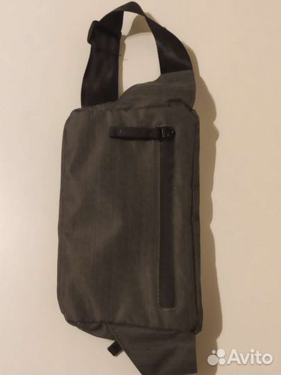 Поясная сумка для бега hummel