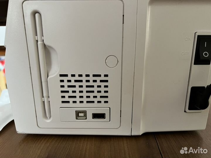 Вышивальная машина Janome memory craft550E