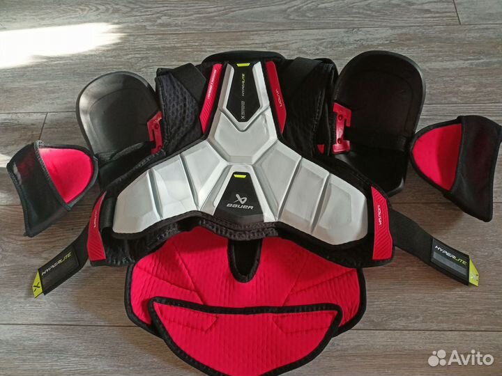 Нагрудник хоккейный bauer vapor hyperlite int L