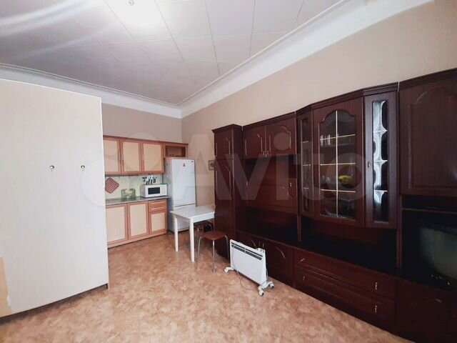 Комната 21 м² в 4-к., 2/4 эт.