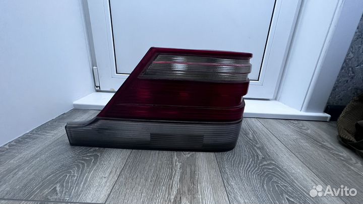 Задний фонарь mercedes benz w140