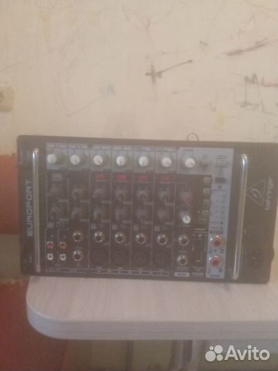 Микшер-усилитель Behringer PMP500MP3