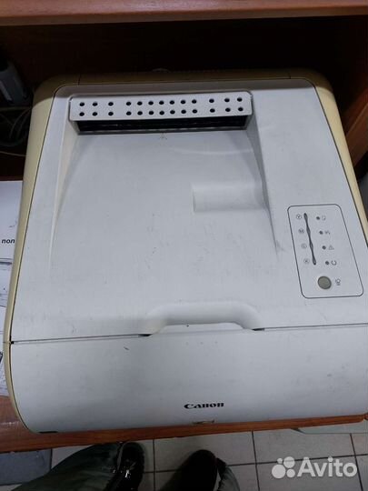 Цветной Canon i-sensys LBP5050 исправный color