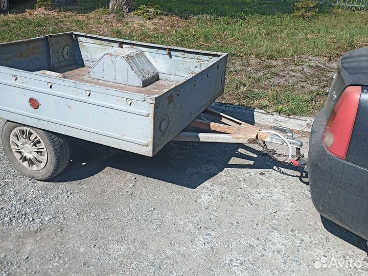 Авто прицеп