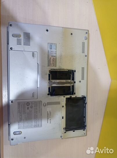 Sony PCG-384L (VGN-FZ140E) - разбор