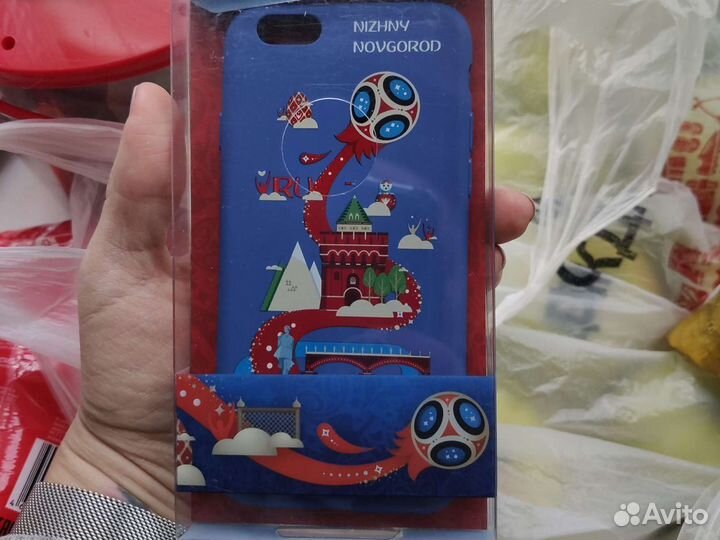 Чехол на телефон