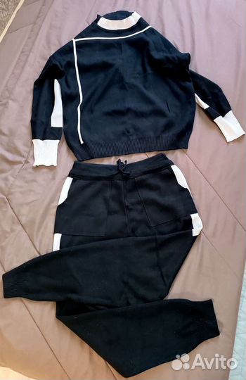Костюм спортивный