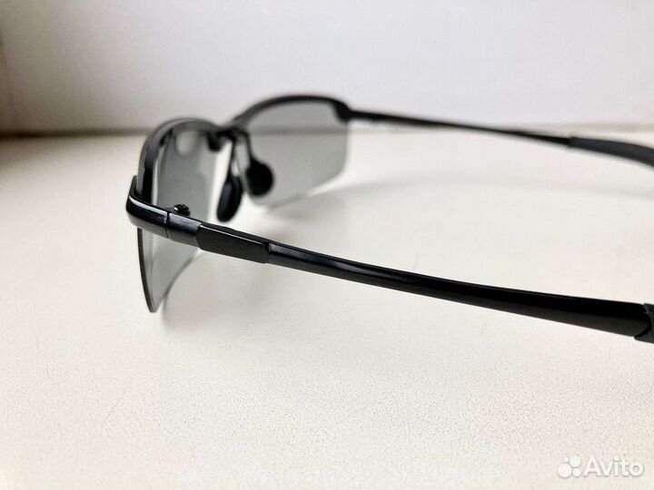 Фотохромные металлические очки чёрные