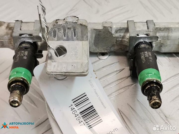 Топливная рампа Ford Focus рест. 2005 1306060