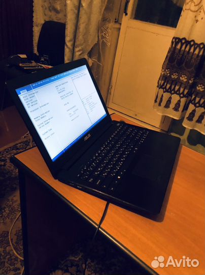 Asus x502ca i3-3217u/4gb/15,6/intel 4000 HD