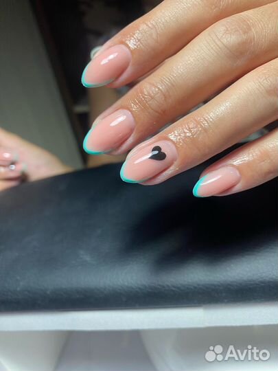 Маникюр на дому