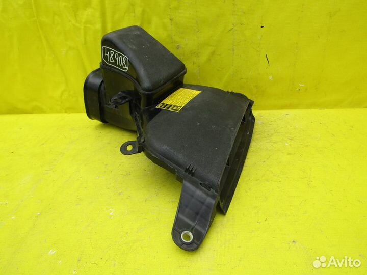 Воздухозаборник Toyota Camry 50 11-18 г 48908