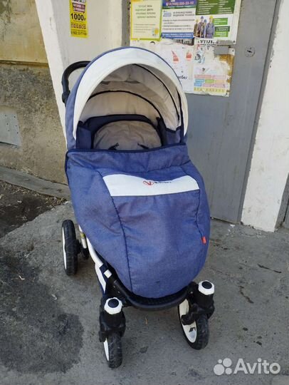 Прогулочная коляска