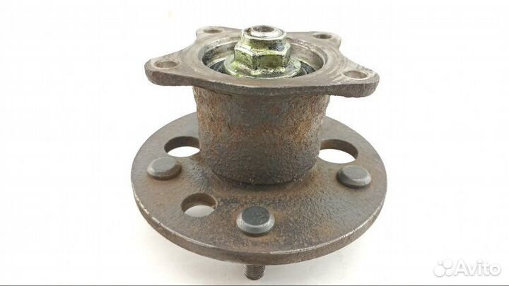 Ступица задняя Toyota Camry SXV10 5SFE 1992