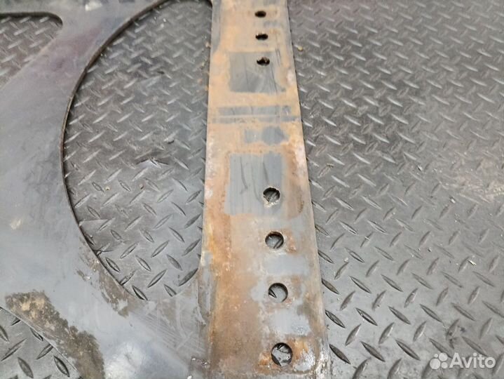 81427150051 Плита седла Man TGA, Man TGS, Man TGX