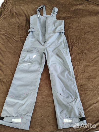Комбинезон горнолыжный