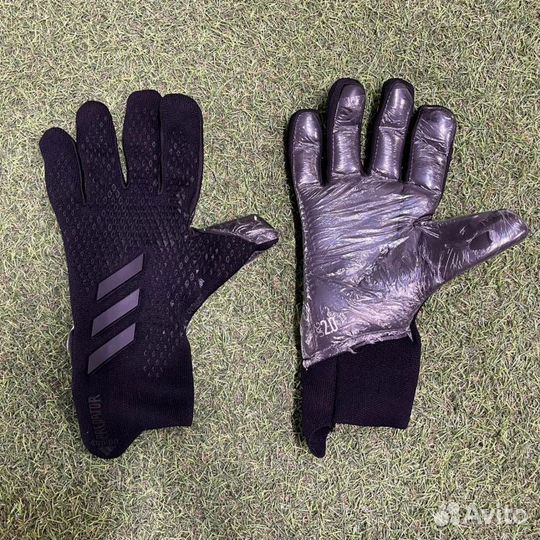 Вратарские перчатки Adidas Predator