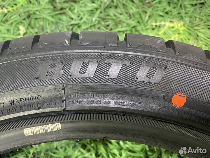Boto BS68 235/45 R18 98T