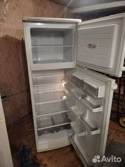 Холодильник