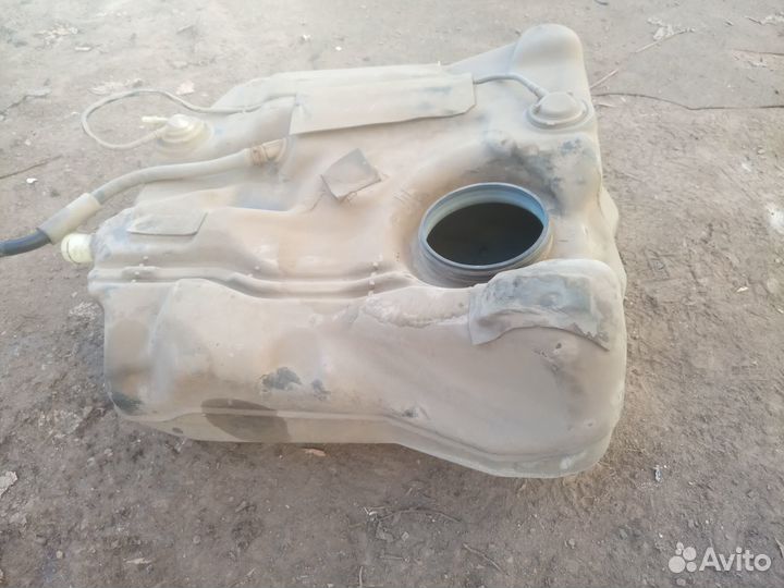 Топливный бак Мазда 3 Mazda 3 BK BL