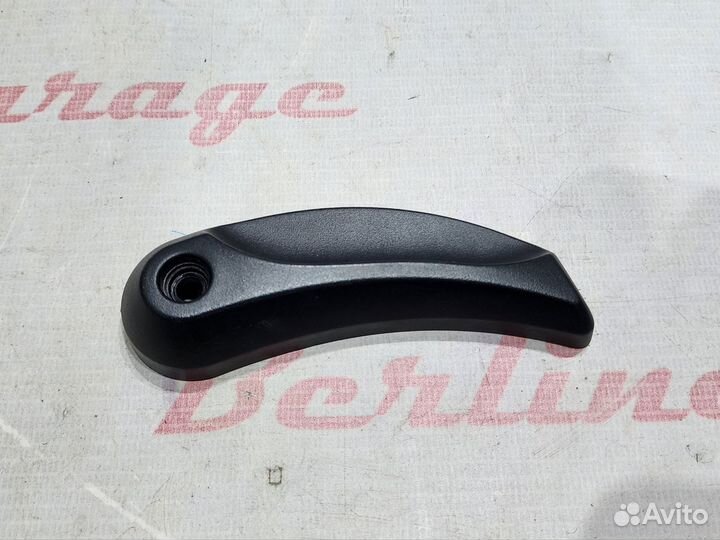 Ручка открывания капота BMW F01 F02 F07 F10 F11
