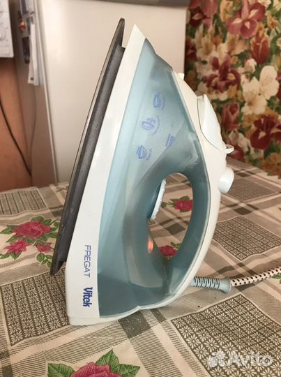 Утюг vitek
