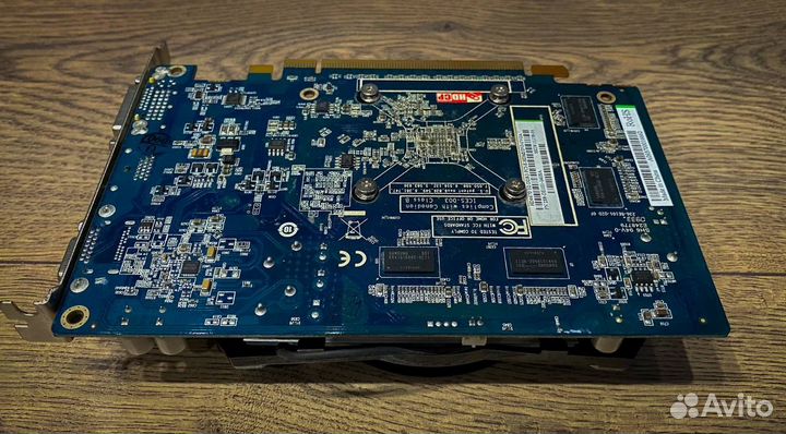 Видеокарта sapphire hd4670 1GB