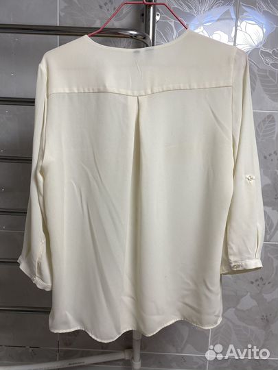 Рубашка белая женская mango