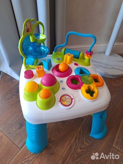 Развивающий столик smoby