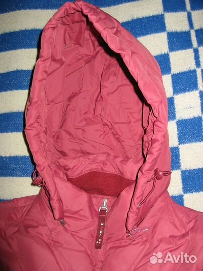 Куртка (пуховик) зимняя женская бордовая