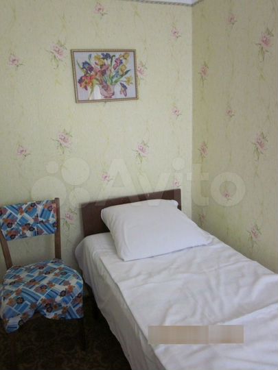 Комната 25 м² в 1-к., 1/2 эт.