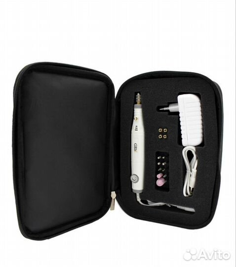 Маникюрный набор gess неисправный