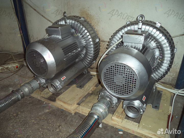 Фрезерно-гравировальный станок RJ2040