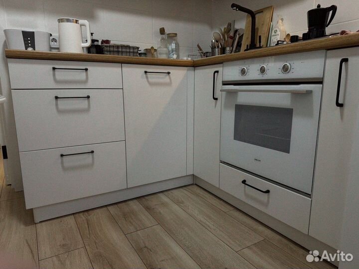 Кухонный гарнитур на заказ кухня прямая