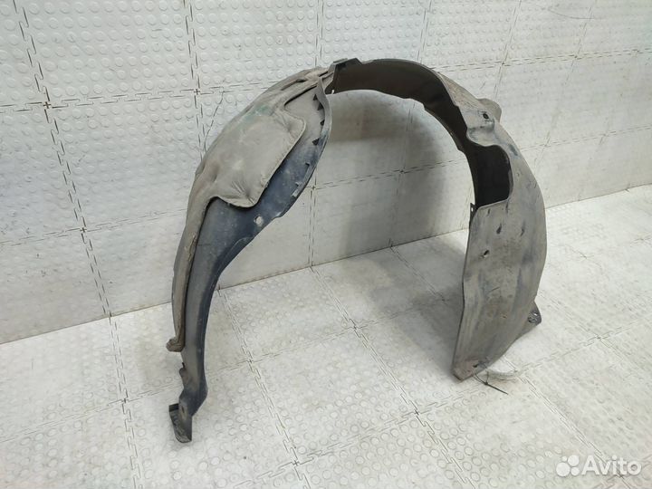 Подкрылок передний левый Hyundai Elantra 7 CN7