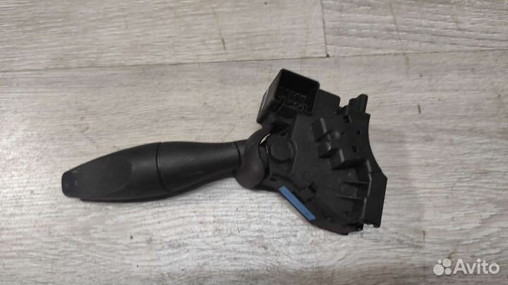 Подрулевой переключатель форд мондео 3 левый