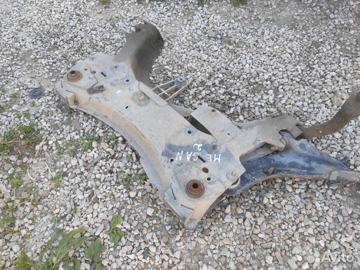 Подрамник передний Renault Megane 2