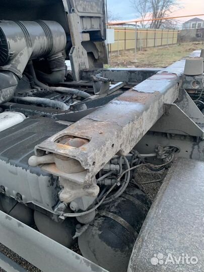 Крепление для контейнера 20 футов, MAN