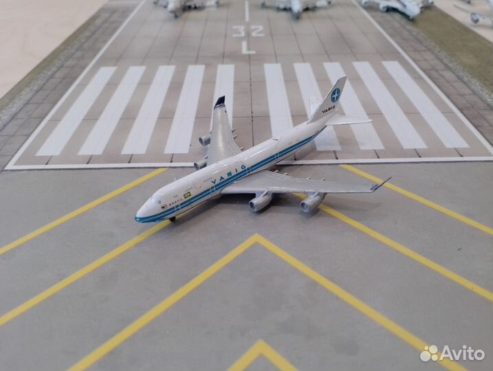 Самолёт Boeing 747 